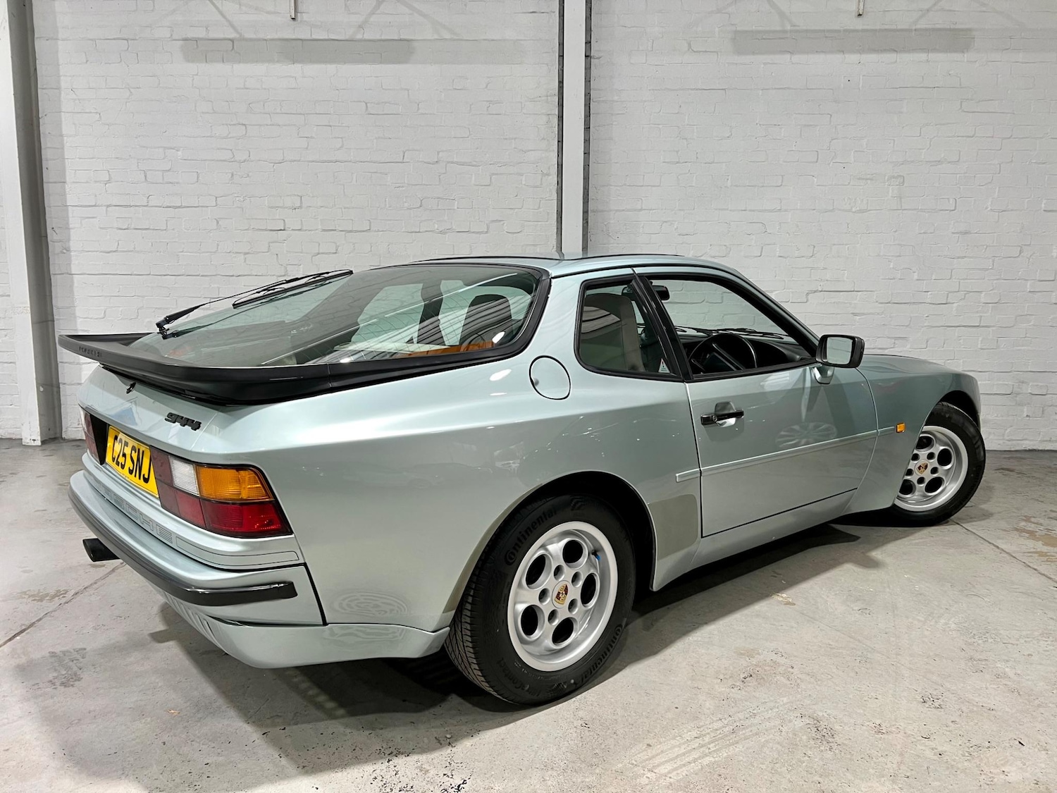 Used Porsche 944 for sale - 76990272: Photo 11