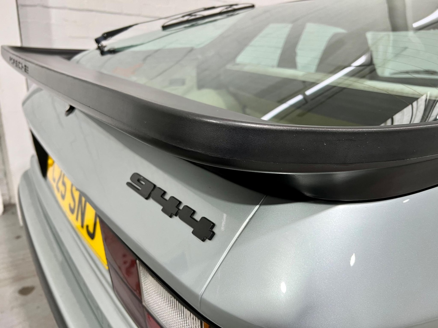 Used Porsche 944 for sale - 76990272: Photo 42