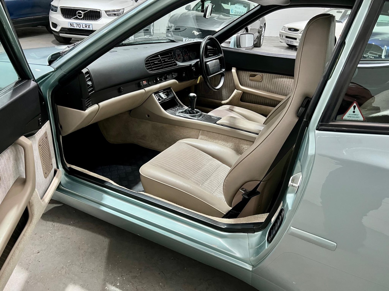 Used Porsche 944 for sale - 76990272: Photo 51