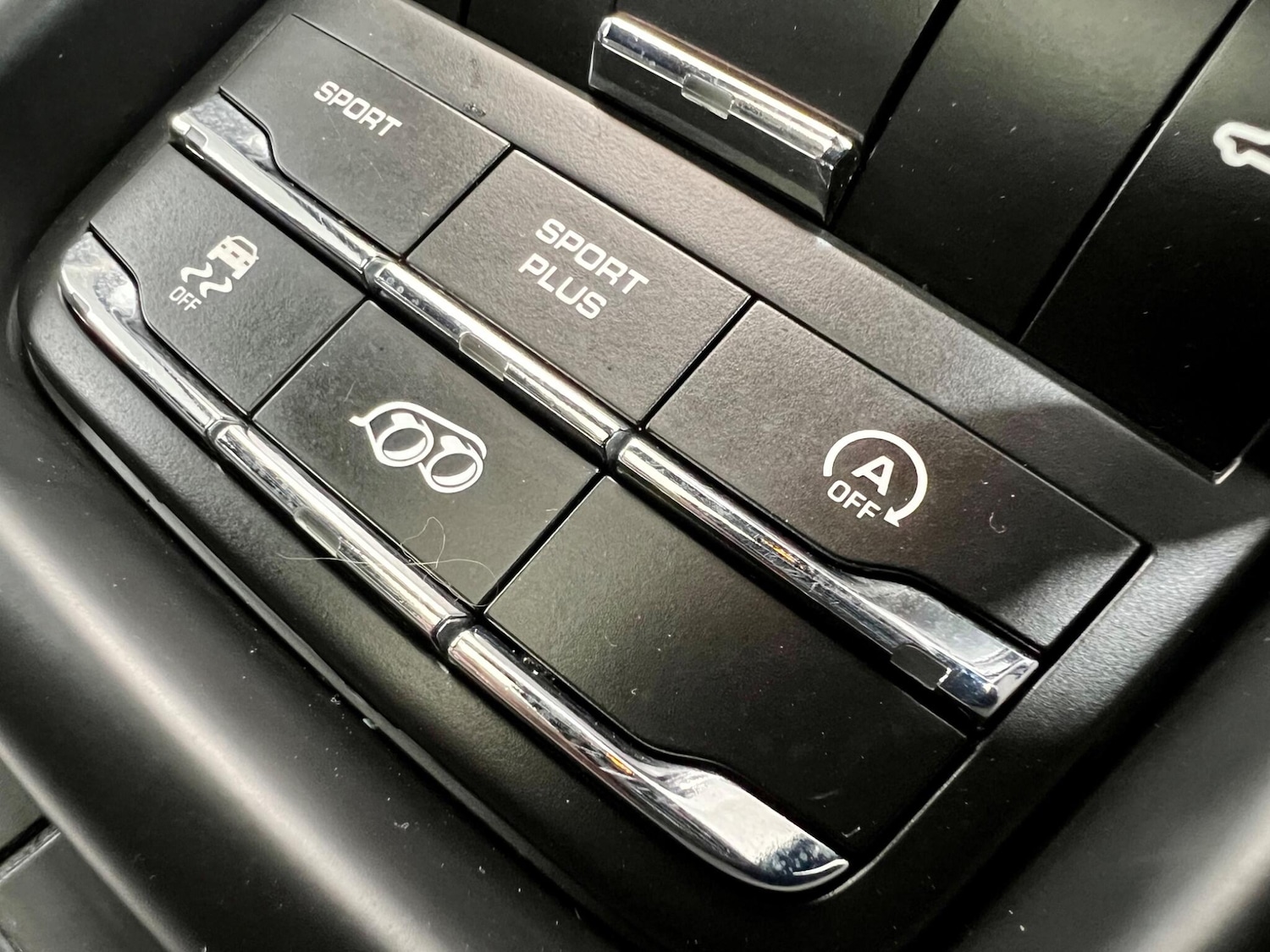 Used Porsche Cayenne 2016 for sale - 78057745: Photo 11