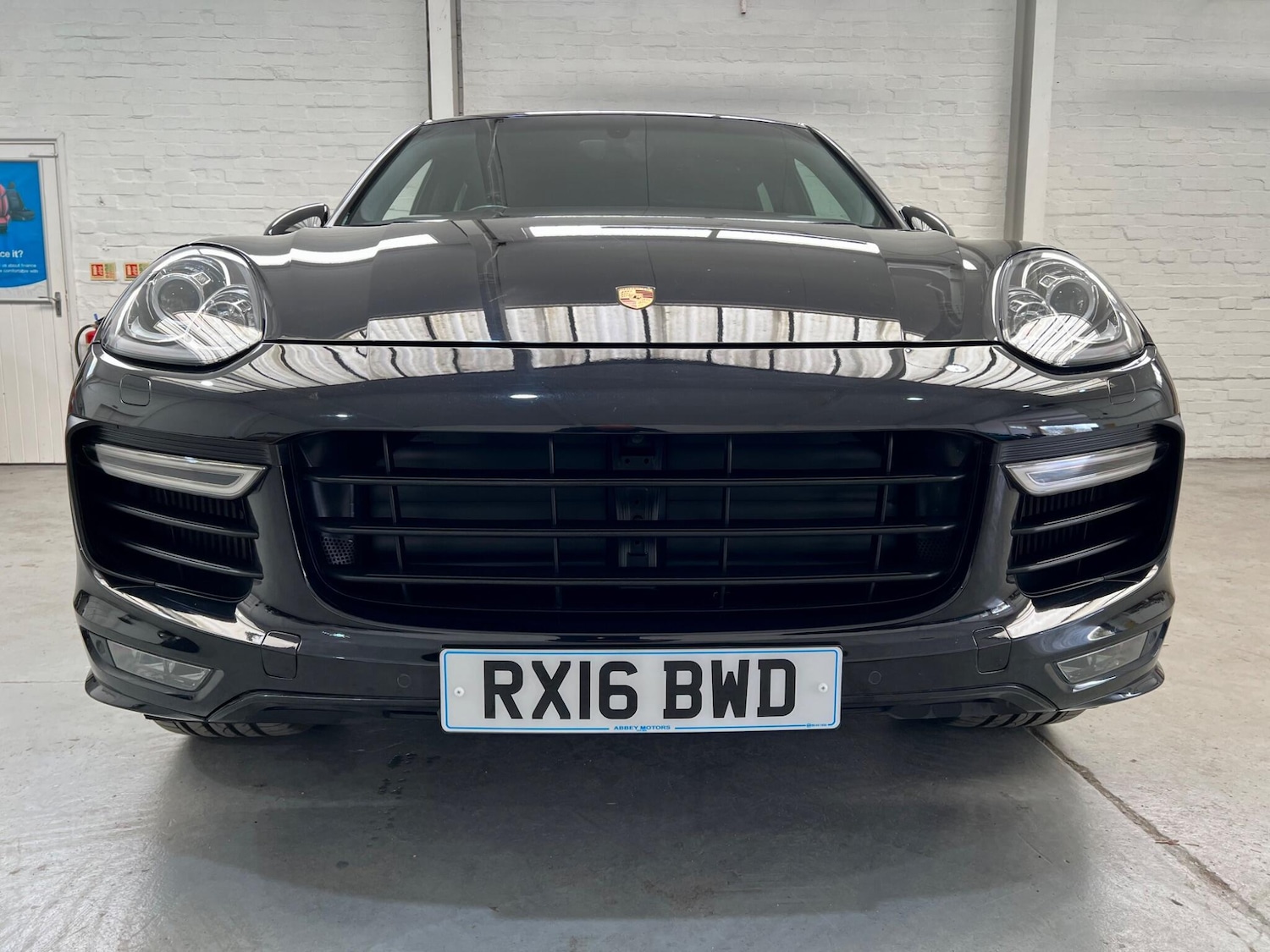 Used Porsche Cayenne 2016 for sale - 78057745: Photo 4