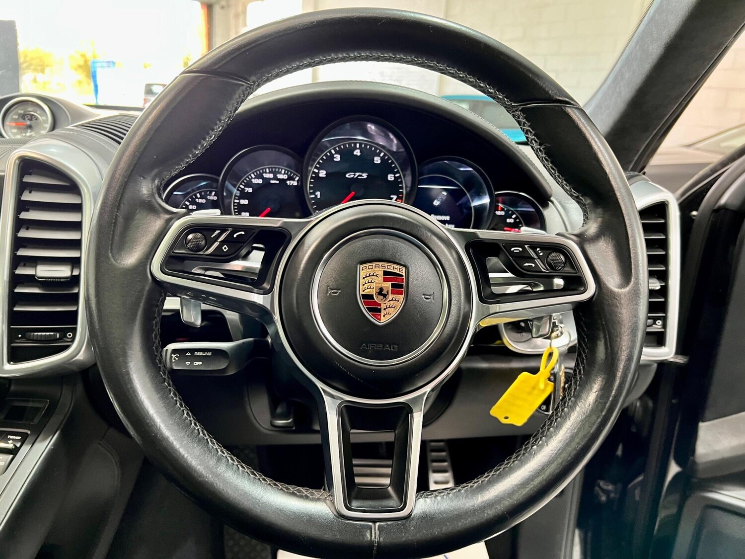 Used Porsche Cayenne 2016 for sale - 78057745: Photo 48