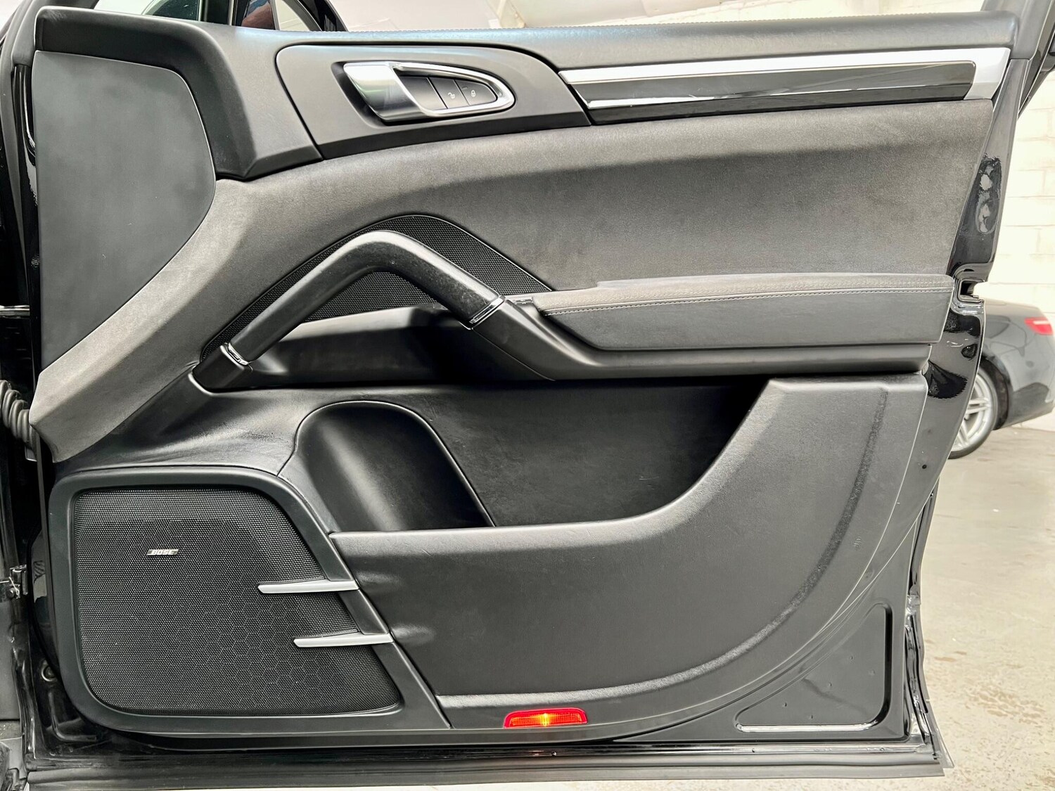 Used Porsche Cayenne 2016 for sale - 78057745: Photo 64