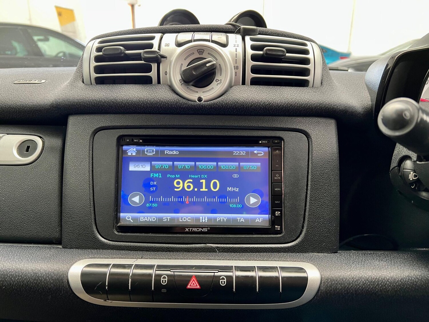 Used smart fortwo 2013 for sale - 77926193: Photo 24