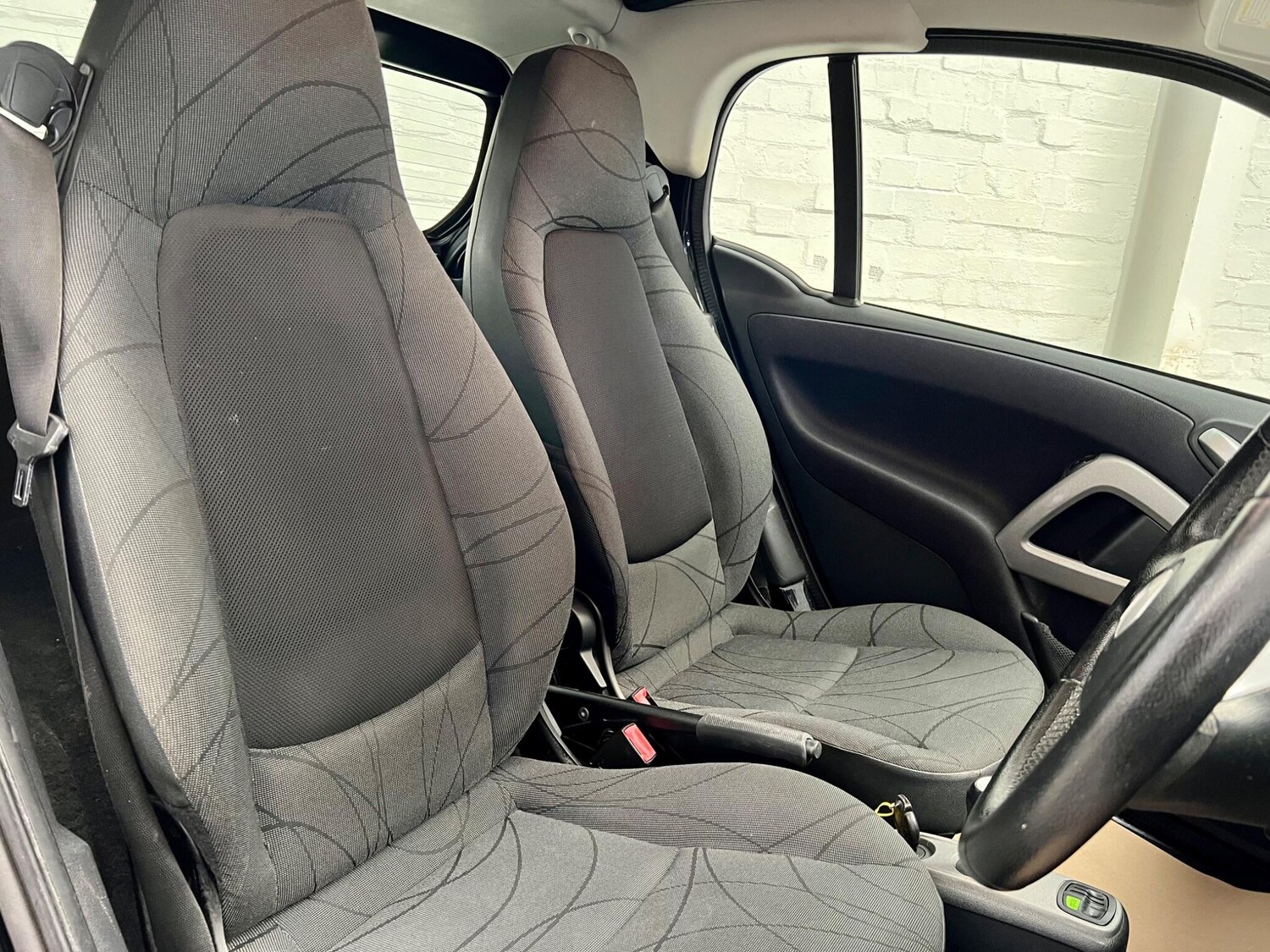 Used smart fortwo 2013 for sale - 77926193: Photo 3