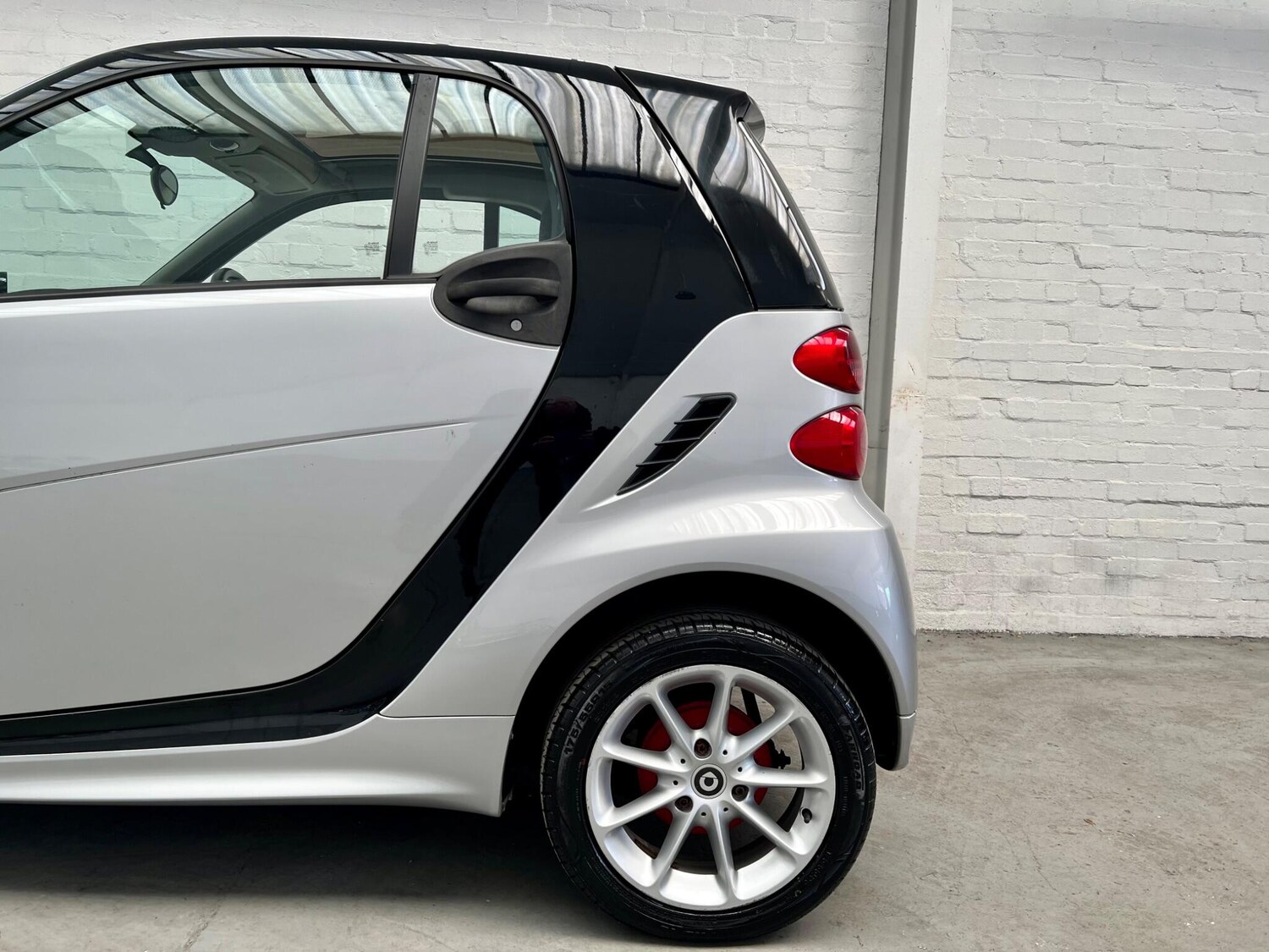 Used smart fortwo 2013 for sale - 77926193: Photo 32