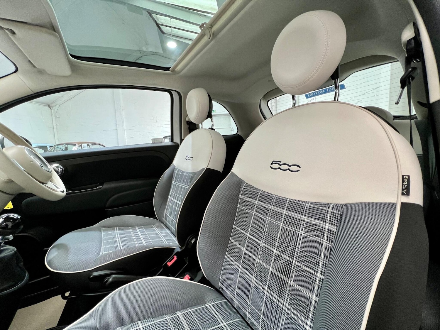 Used Fiat 500 2021 for sale - 76377343: Photo 3