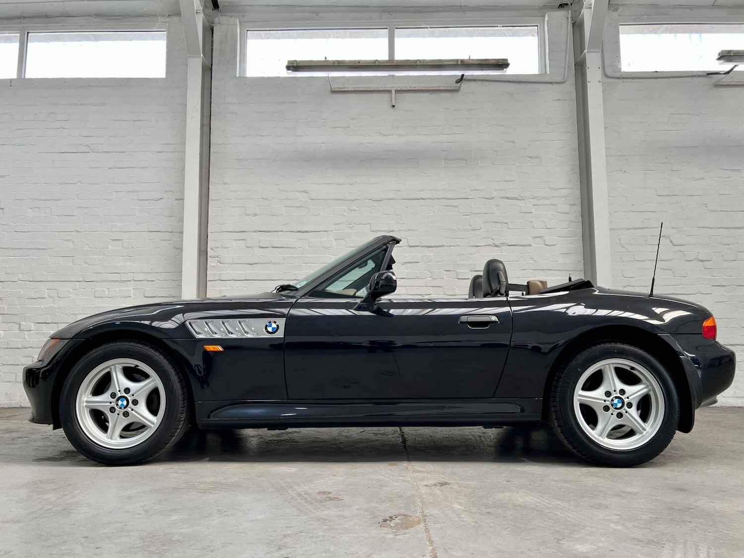 Used BMW Z3 1997 for sale - 76085421: Photo 13