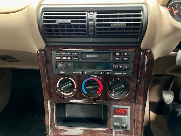 Used BMW Z3 1997 for sale - 76085421: Photo 45