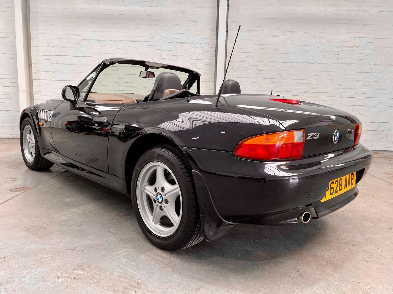 Used BMW Z3 1997 for sale - 76085421: Photo 6