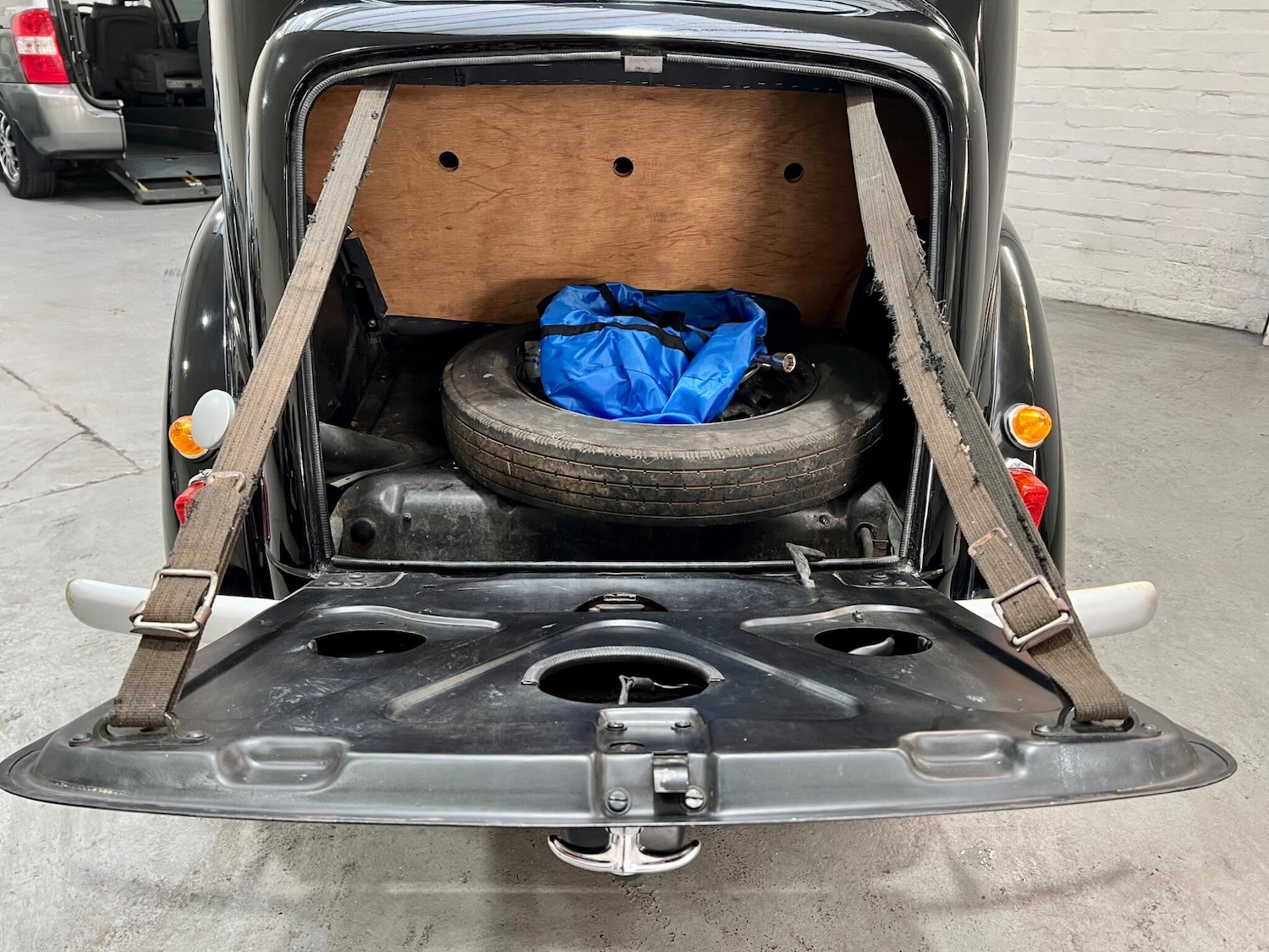 Used Ford Popular 1959 for sale - 77163561: Photo 59