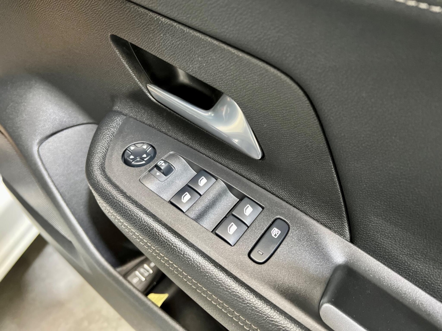 Used Vauxhall Mokka 2021 for sale - 76994307: Photo 48