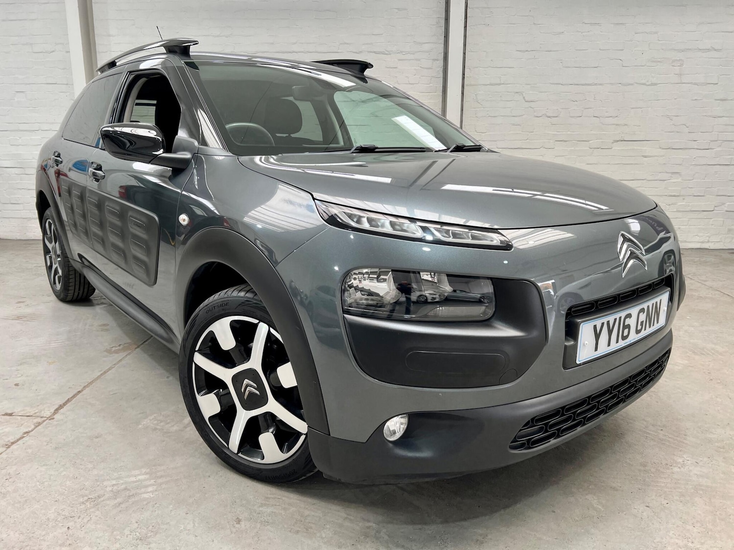 Used Citroen C4 Cactus 2016 for sale - 76766017: Photo 1