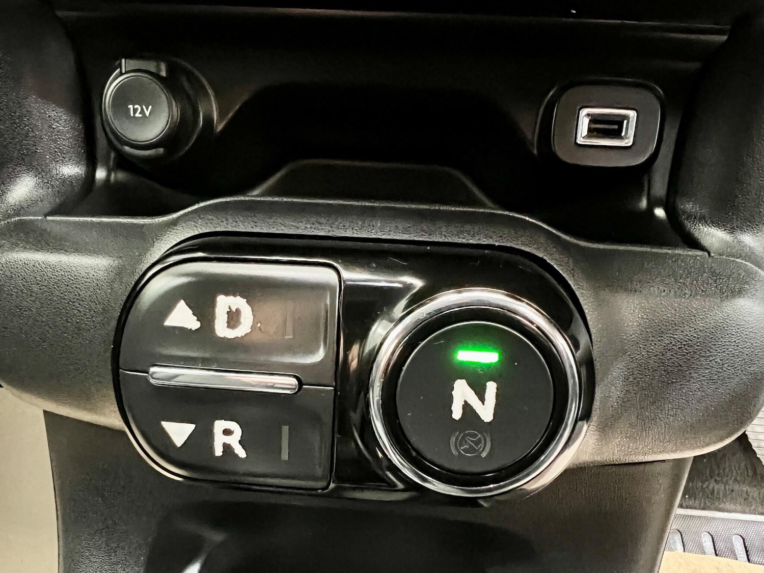 Used Citroen C4 Cactus 2016 for sale - 76766017: Photo 30