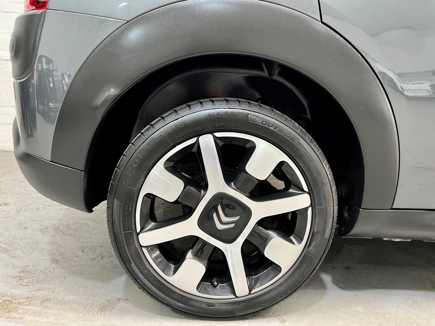 Used Citroen C4 Cactus 2016 for sale - 76766017: Photo 44