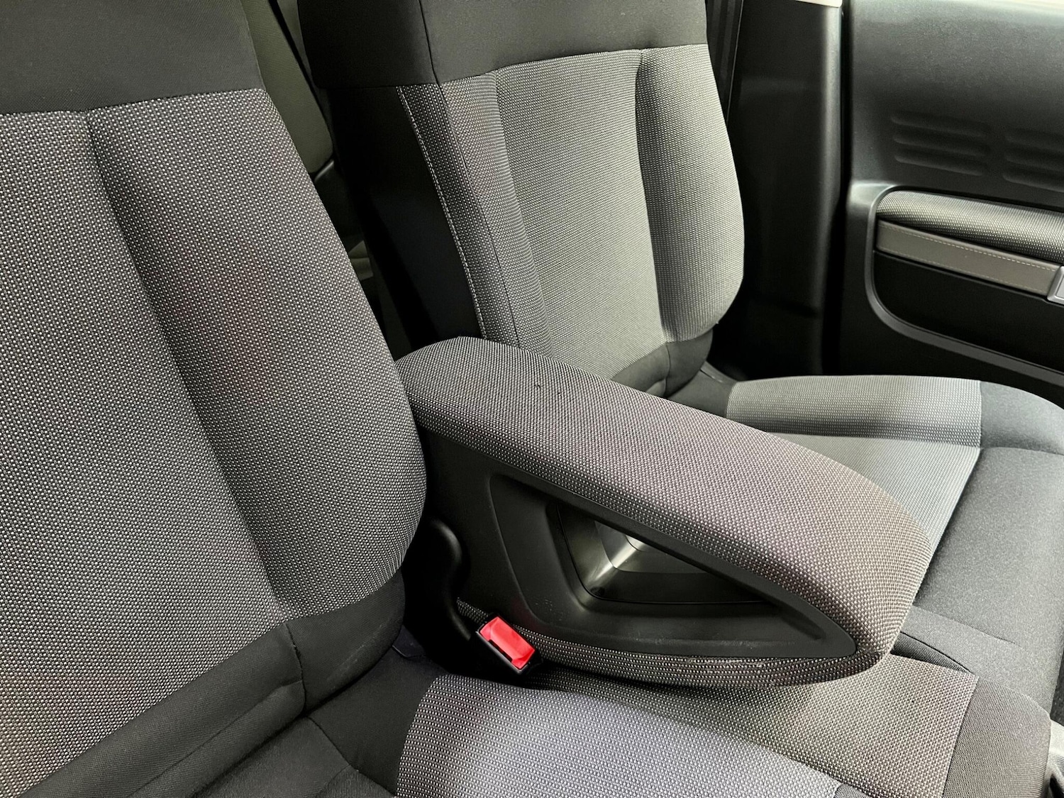 Used Citroen C4 Cactus 2016 for sale - 76766017: Photo 48