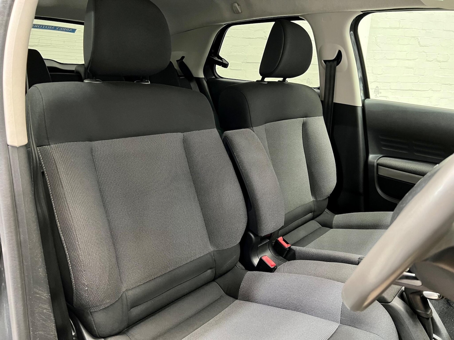 Used Citroen C4 Cactus 2016 for sale - 76766017: Photo 8