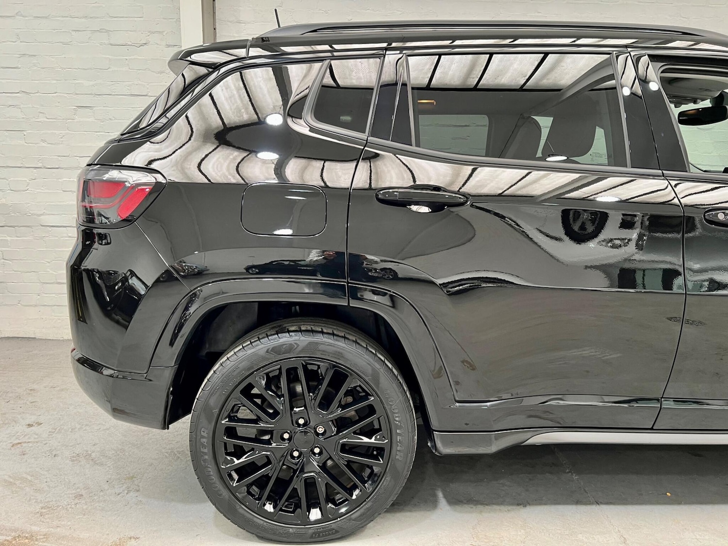 Used Jeep Compass 2023 for sale - 77120788: Photo 8