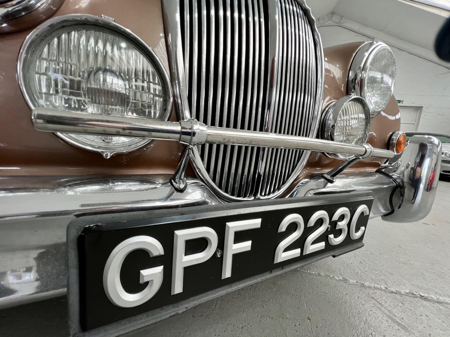 Used Daimler V8 1965 for sale - 76727844: Photo 16