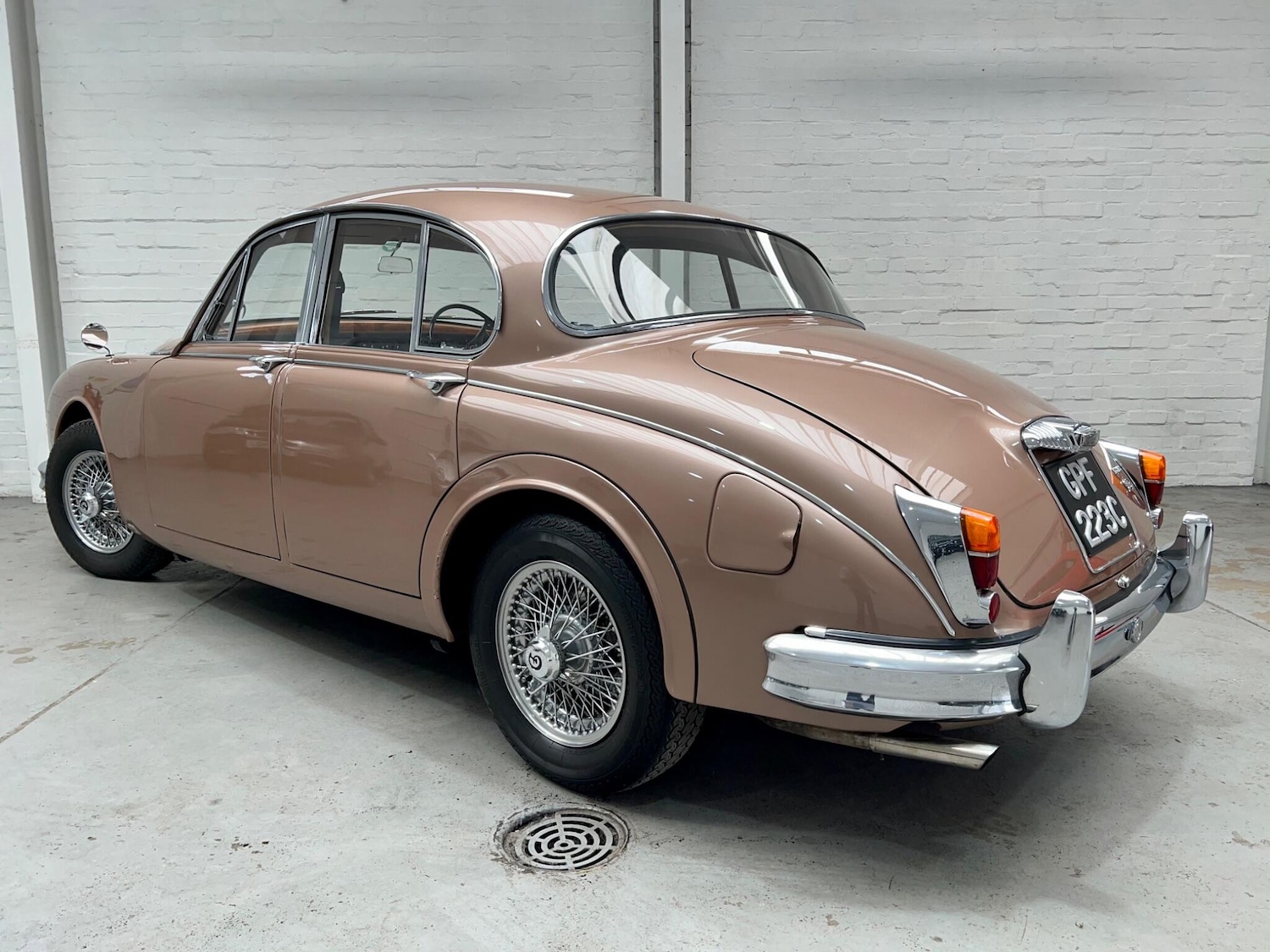 Used Daimler V8 1965 for sale - 76727844: Photo 17