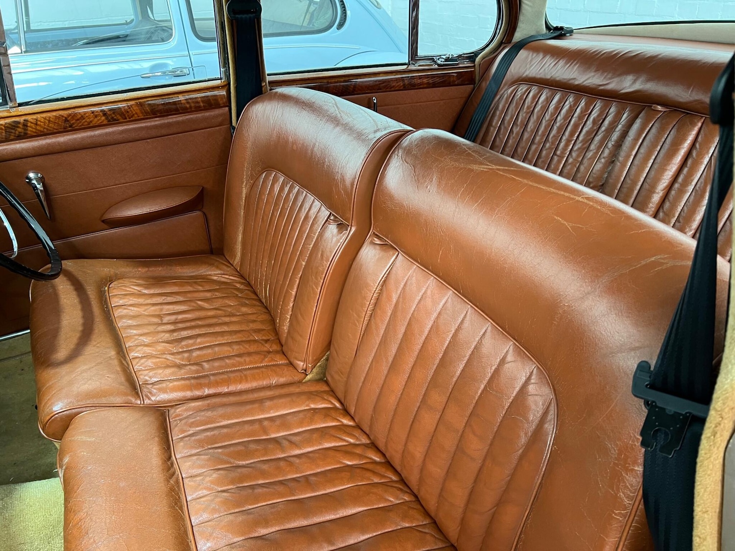 Used Daimler V8 1965 for sale - 76727844: Photo 3