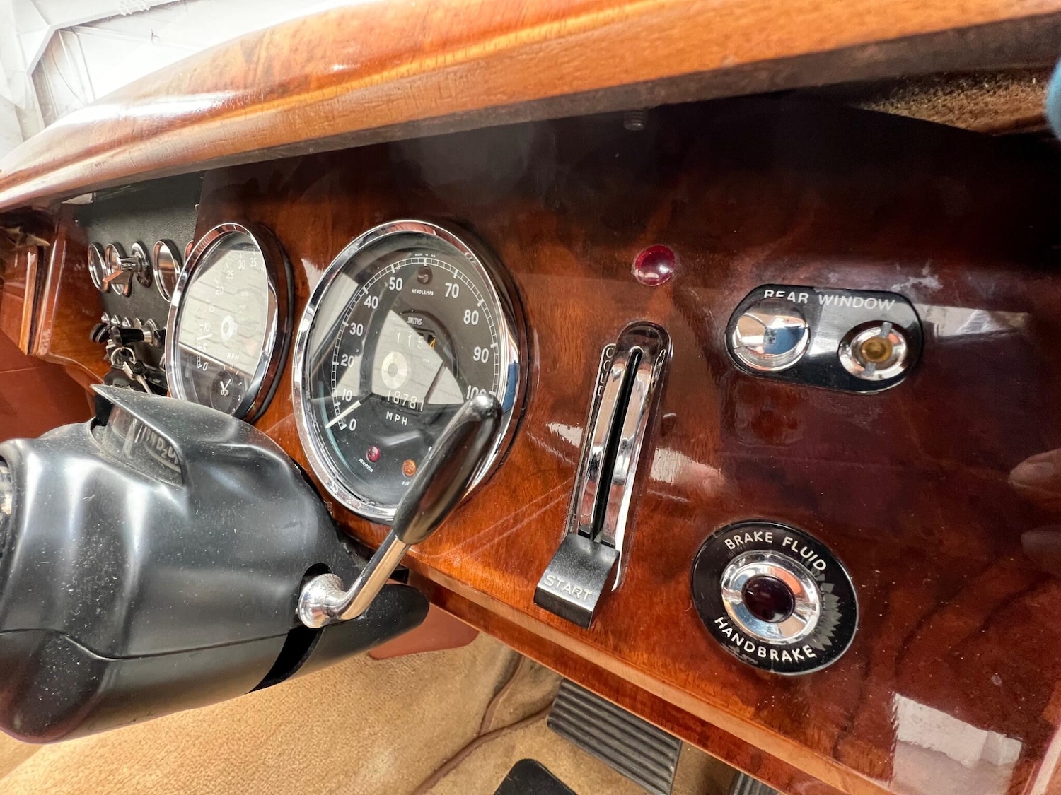 Used Daimler V8 1965 for sale - 76727844: Photo 59