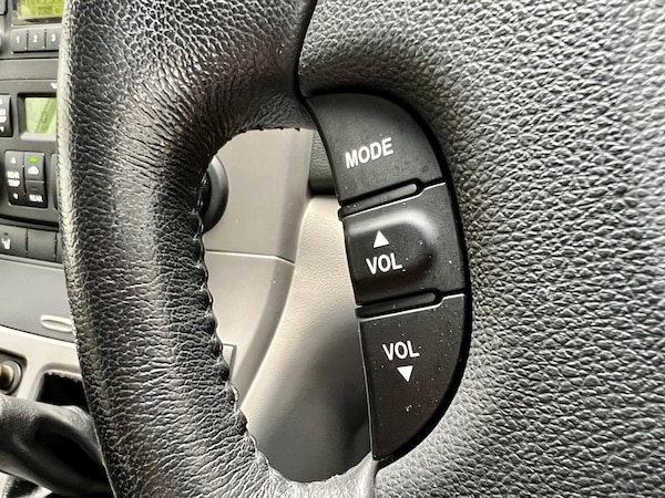 Used Kia Sedona 2010 for sale - 75059714: Photo 18