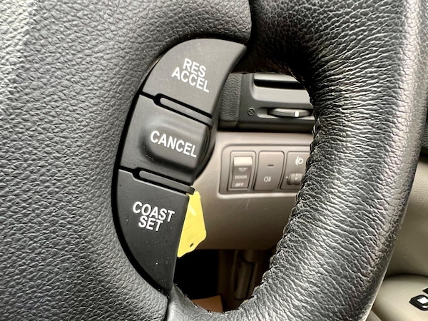 Used Kia Sedona 2010 for sale - 75059714: Photo 20