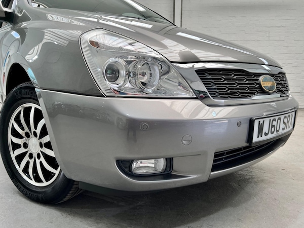 Used Kia Sedona 2010 for sale - 75059714: Photo 52