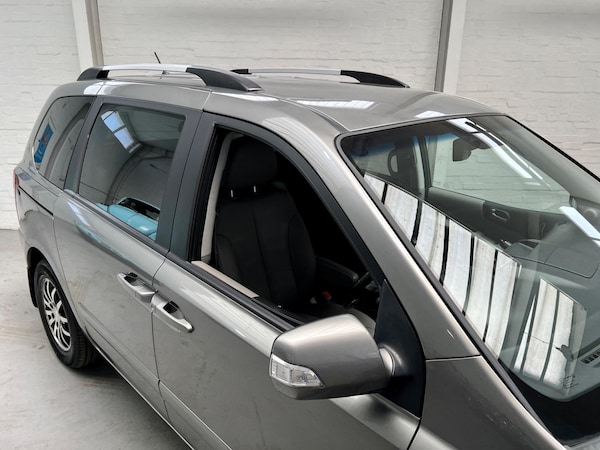 Used Kia Sedona 2010 for sale - 75059714: Photo 54