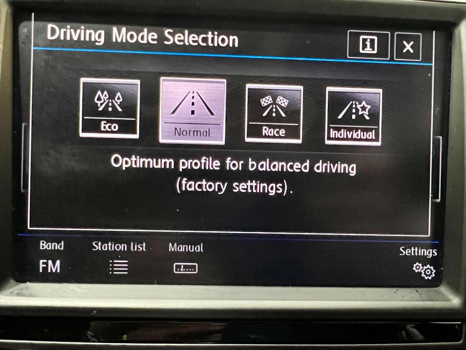 Used Volkswagen Golf 2017 for sale - 77784611: Photo 25