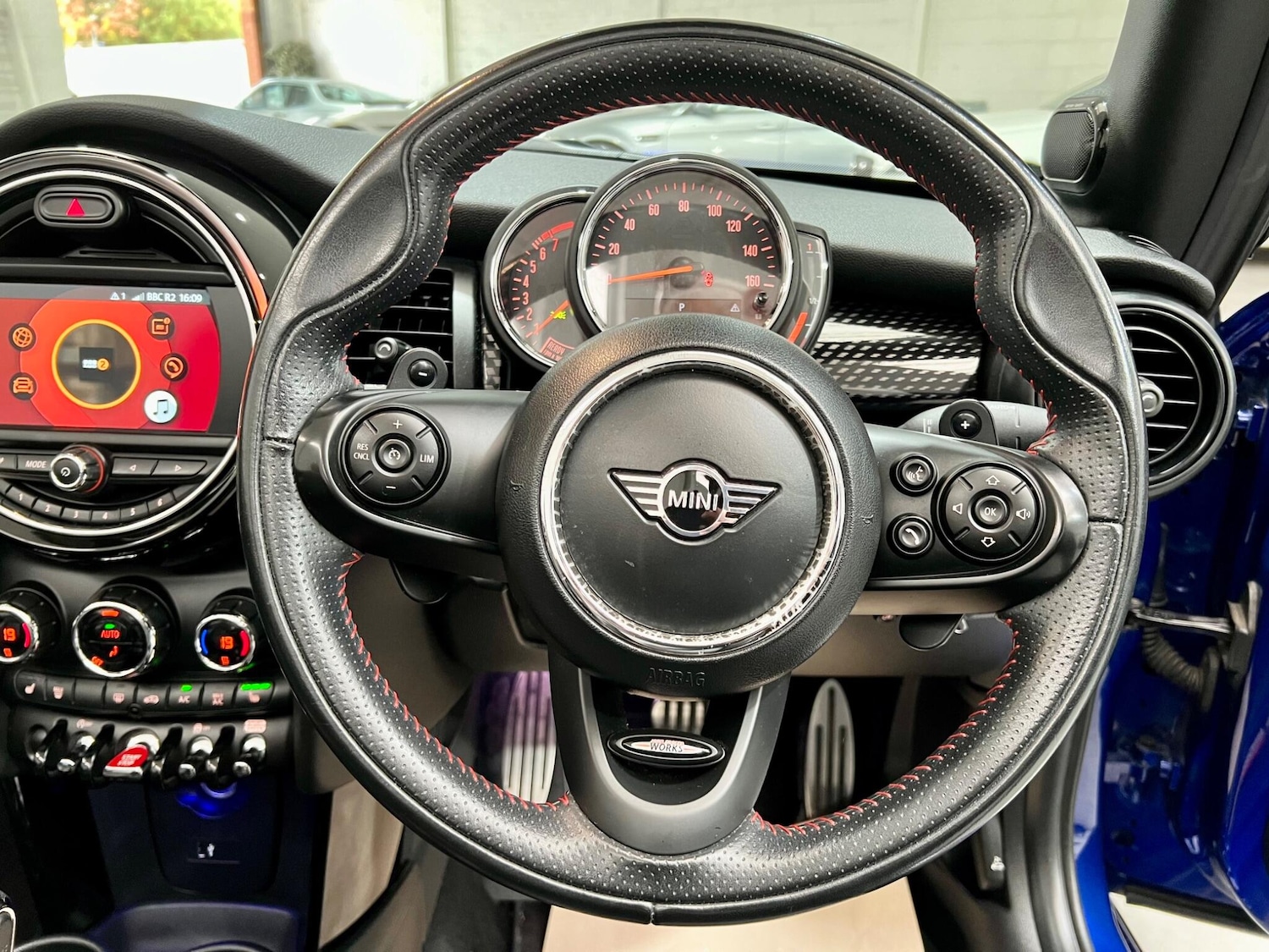Used MINI Convertible 2020 for sale - 76314798: Photo 25
