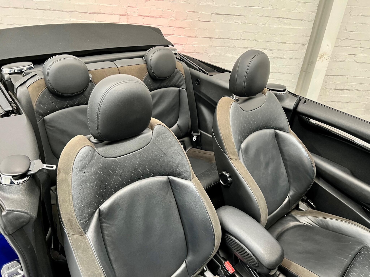 Used MINI Convertible 2020 for sale - 76314798: Photo 42