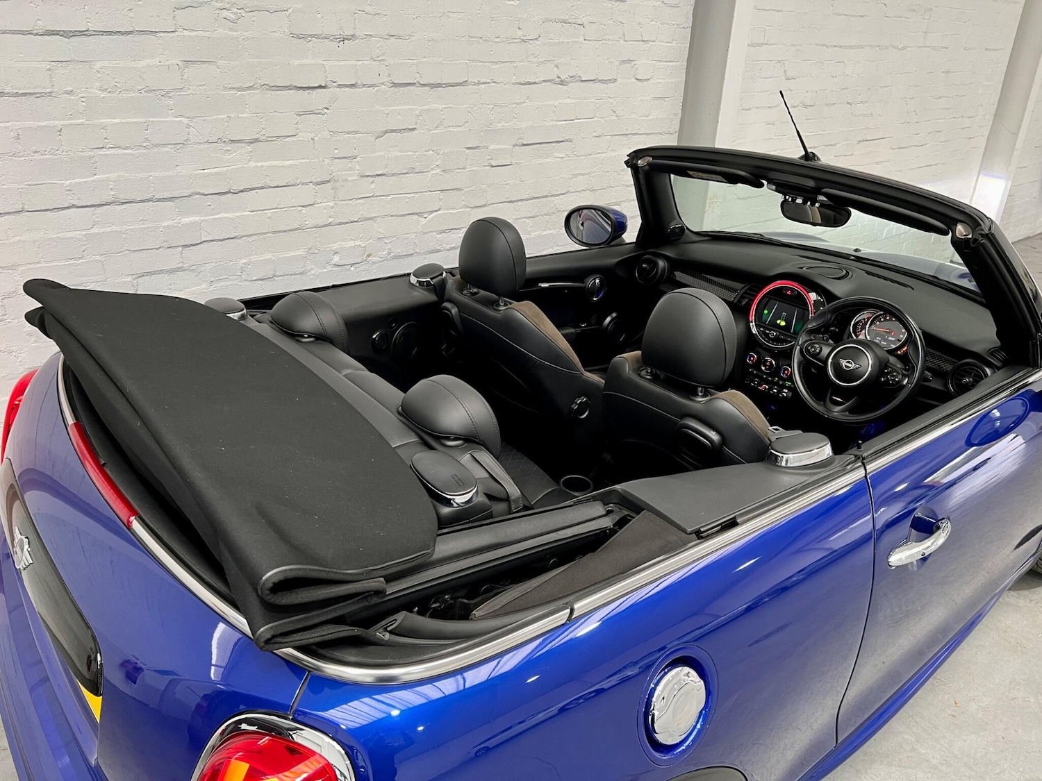 Used MINI Convertible 2020 for sale - 76314798: Photo 47