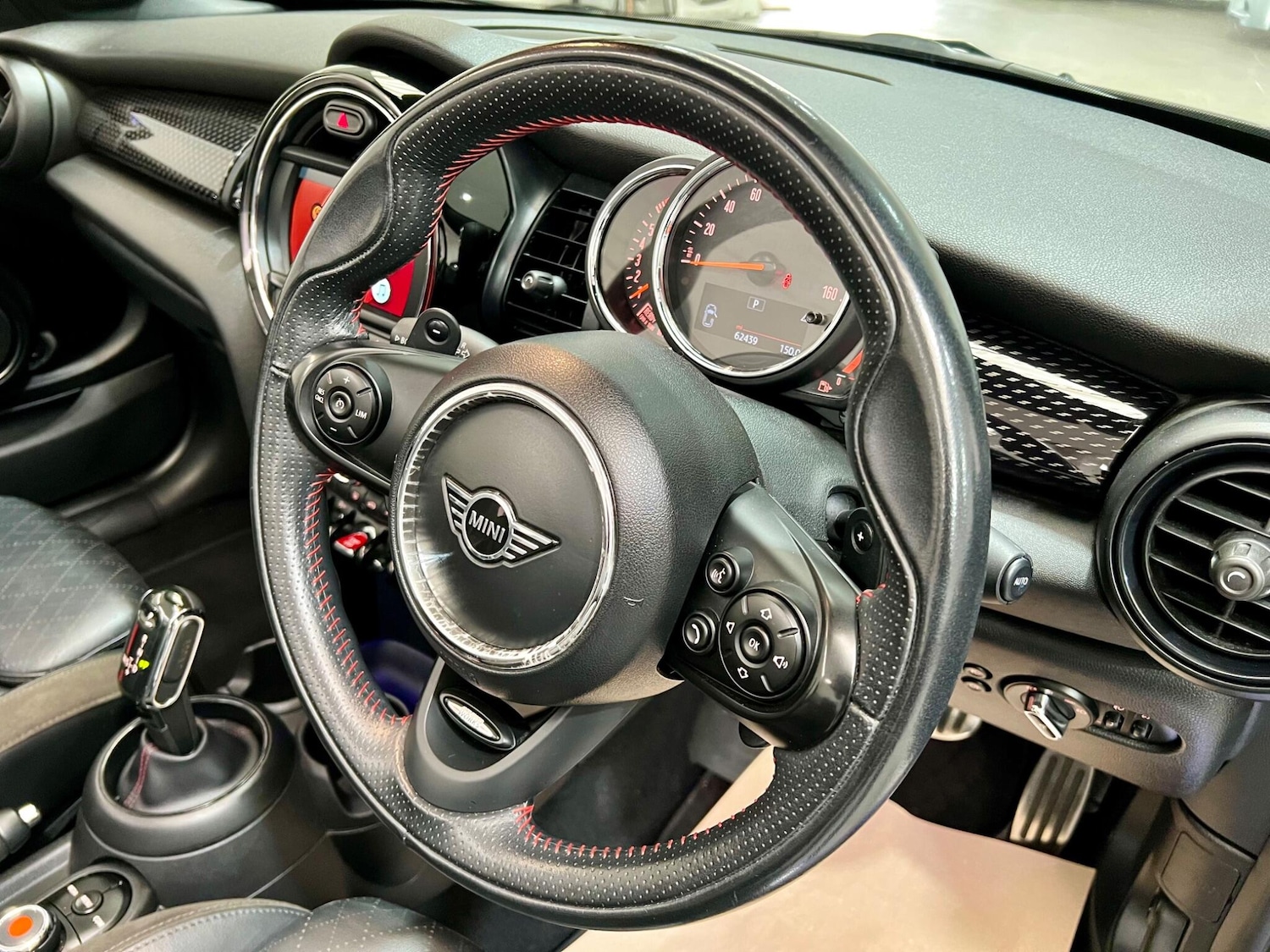 Used MINI Convertible 2020 for sale - 76314798: Photo 5