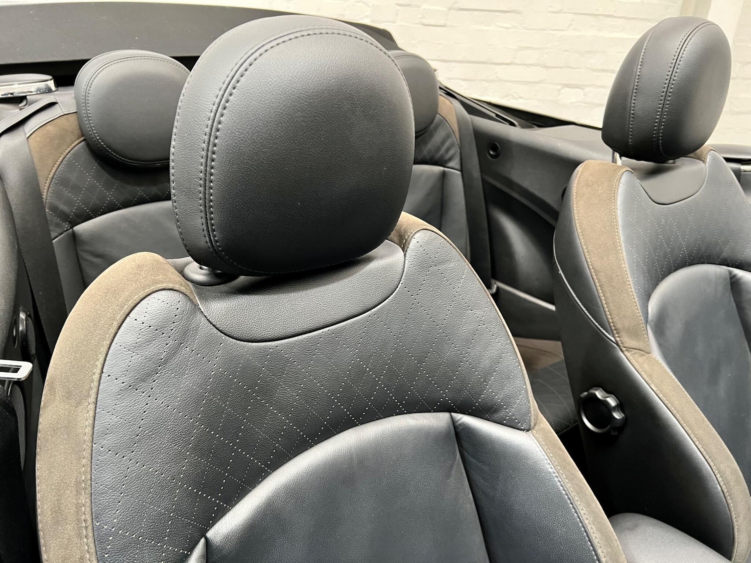 Used MINI Convertible 2020 for sale - 76314798: Photo 52