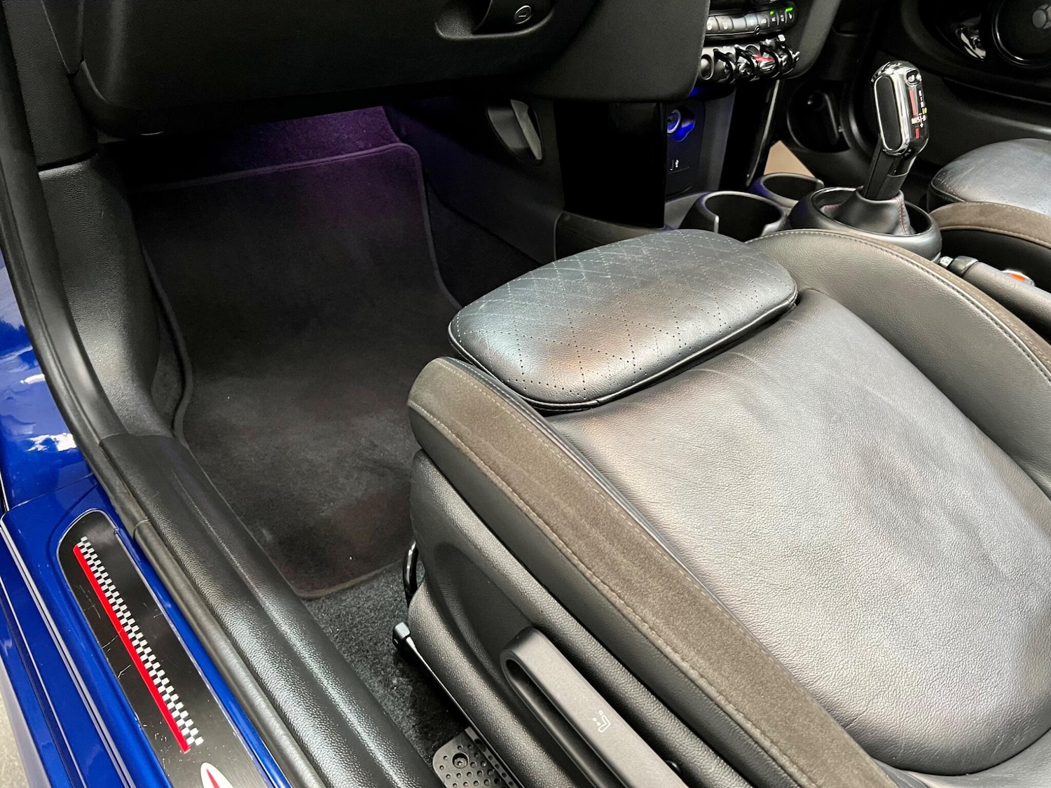 Used MINI Convertible 2020 for sale - 76314798: Photo 55