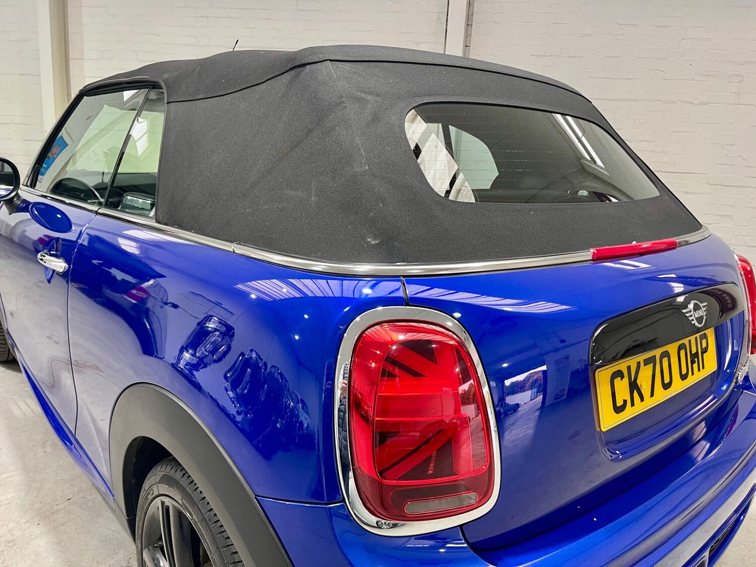 Used MINI Convertible 2020 for sale - 76314798: Photo 76