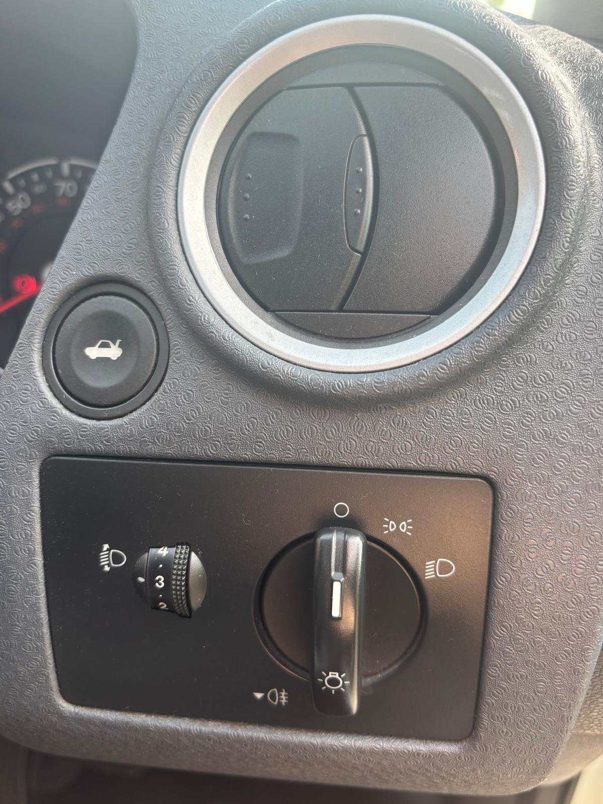 Used Ford Fusion 2010 for sale - 76347111: Photo 22