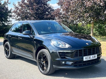 Porsche - Macan