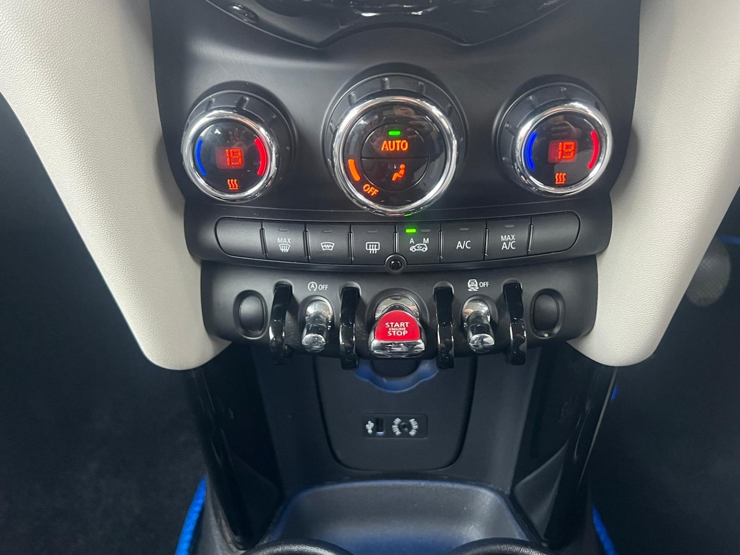 Used MINI Hatch 2014 for sale - 76769881: Photo 35