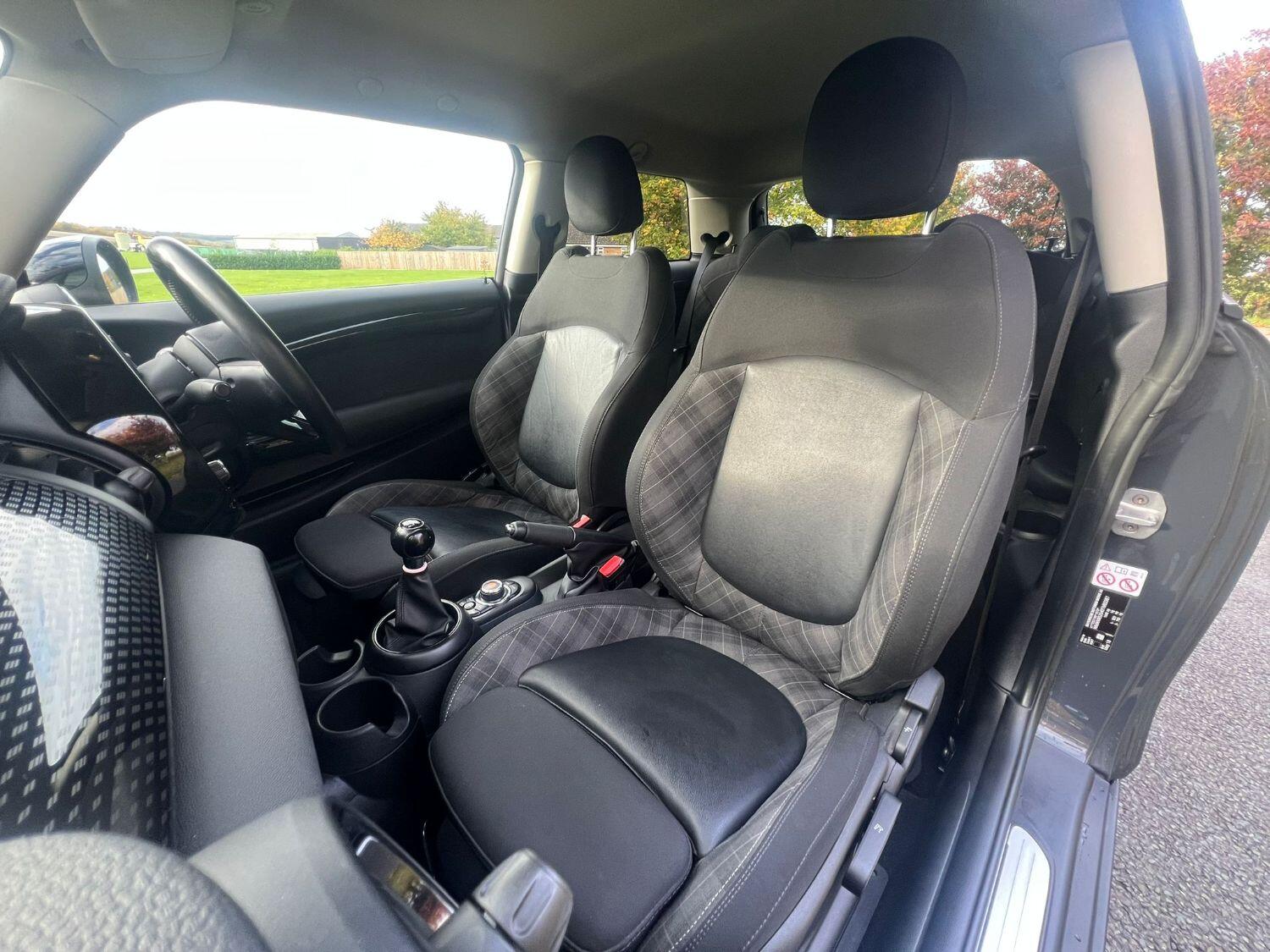 Used MINI Hatch 2018 for sale - 76387288: Photo 23