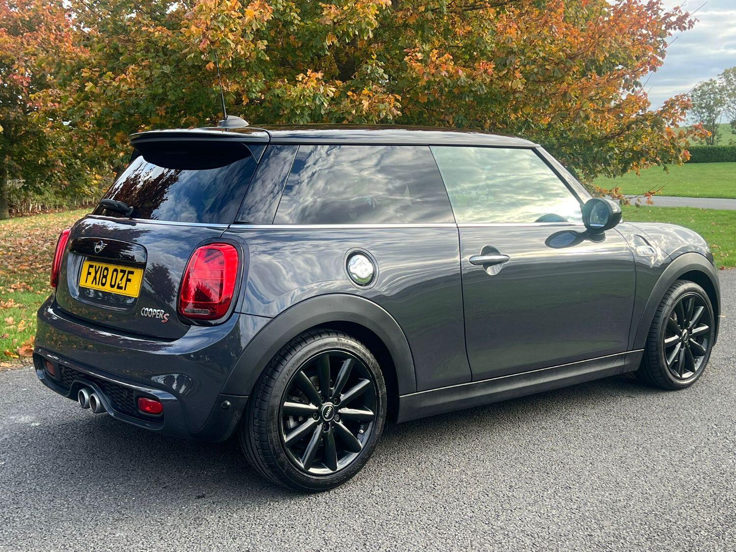 Used MINI Hatch 2018 for sale - 76387288: Photo 5