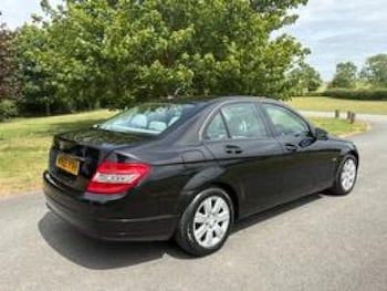 Used Mercedes-Benz C Class 2010 for sale - 78794763: Photo