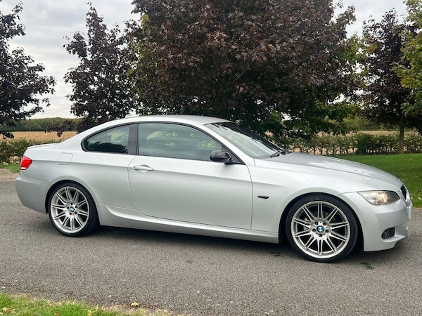 Used BMW 3 Series 2009 for sale - 75463207: Photo 2