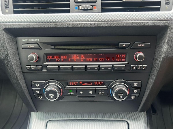 Used BMW 3 Series 2009 for sale - 75463207: Photo 32