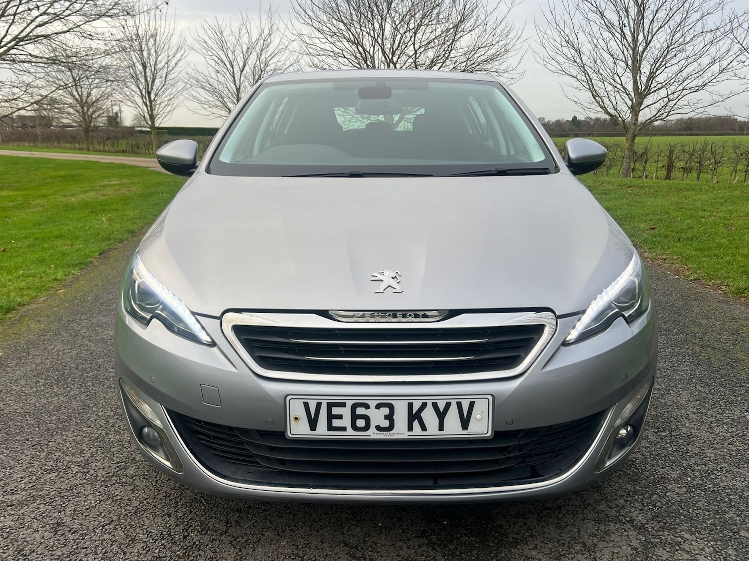 Used Peugeot 308 2014 for sale - 76979530: Photo 12