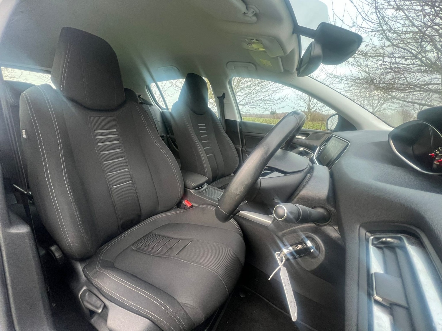 Used Peugeot 308 2014 for sale - 76979530: Photo 14