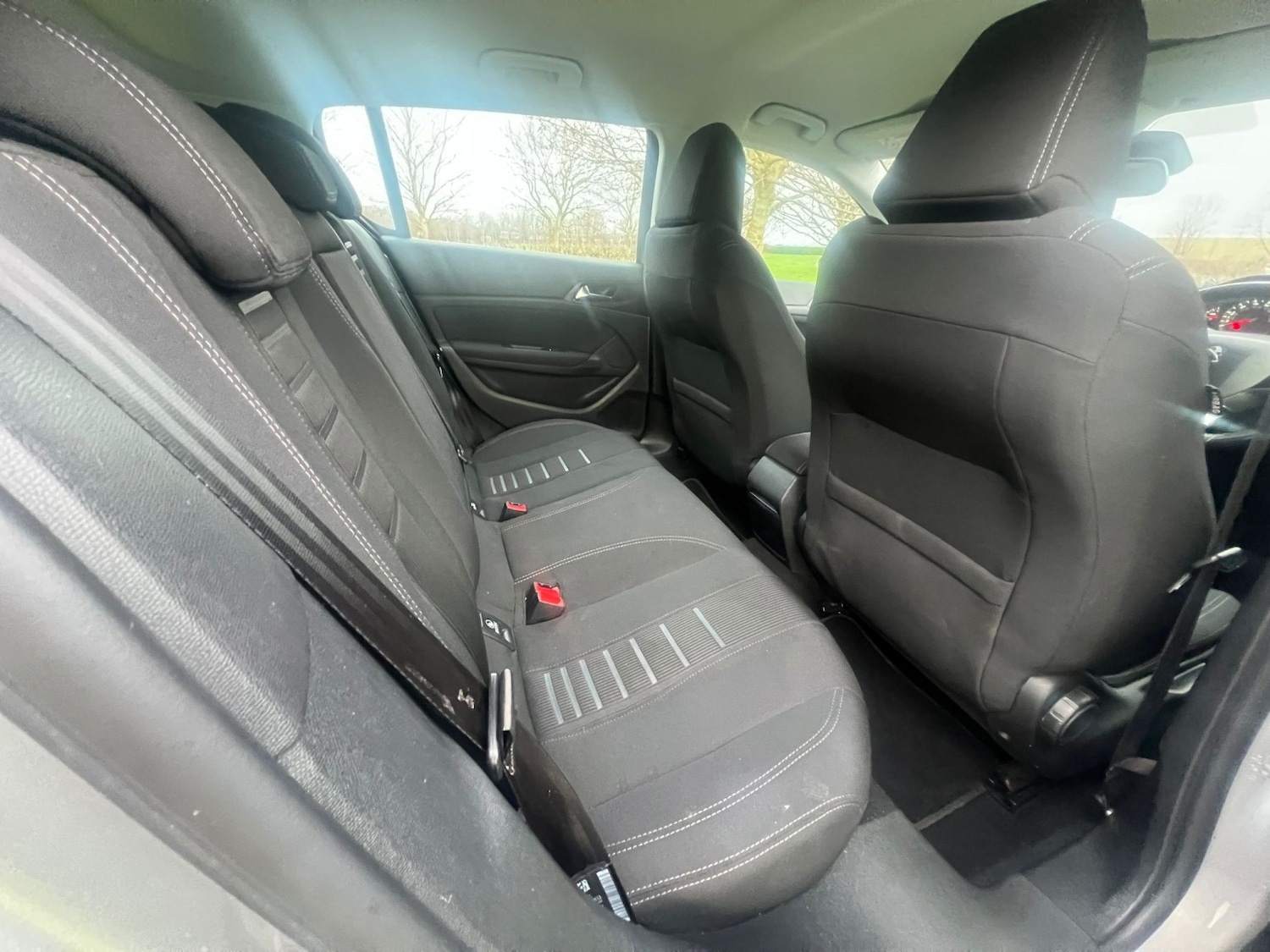 Used Peugeot 308 2014 for sale - 76979530: Photo 18