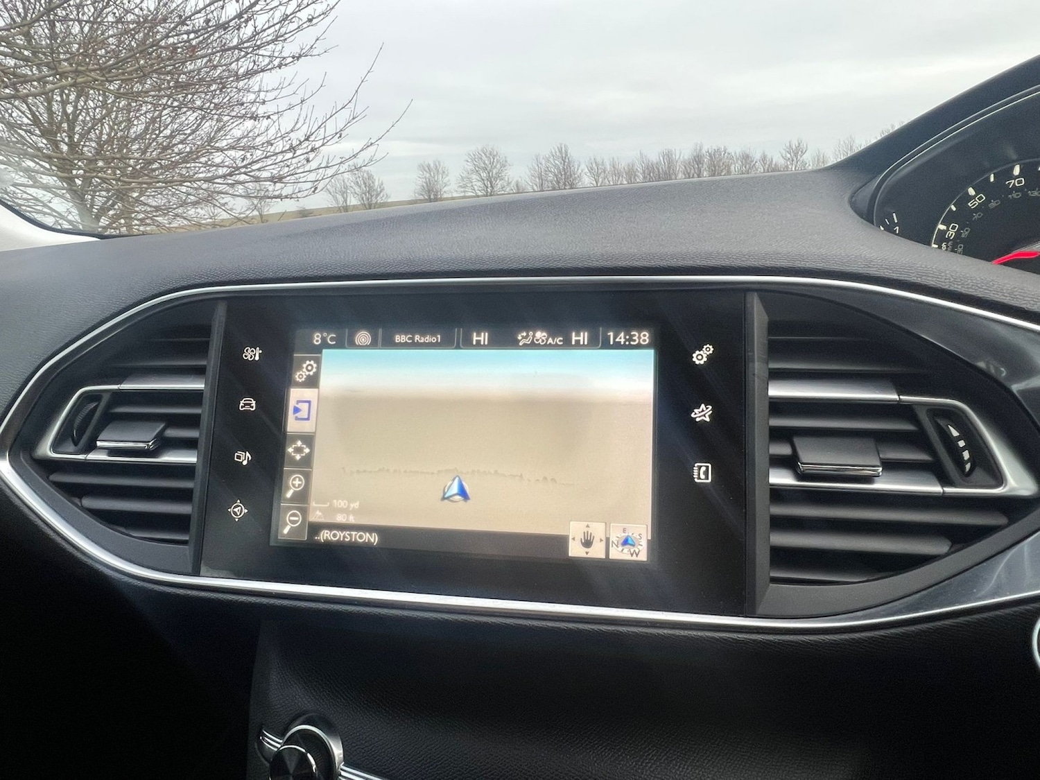 Used Peugeot 308 2014 for sale - 76979530: Photo 24